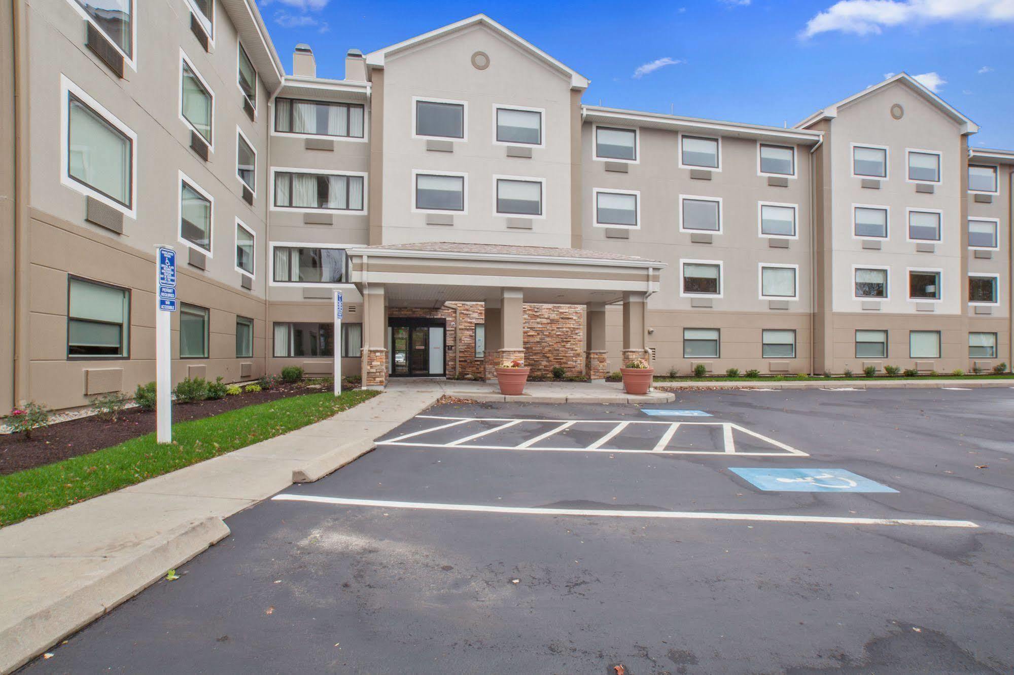 Extended Stay America Premier Suites - Providence - East Providence Exterior photo